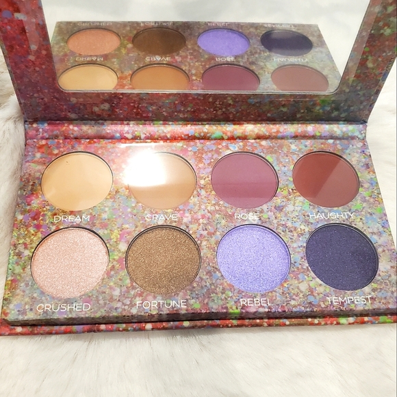 NITB WINGME | Ambitious Violet Eyeshadow Palette - Picture 2 of 6